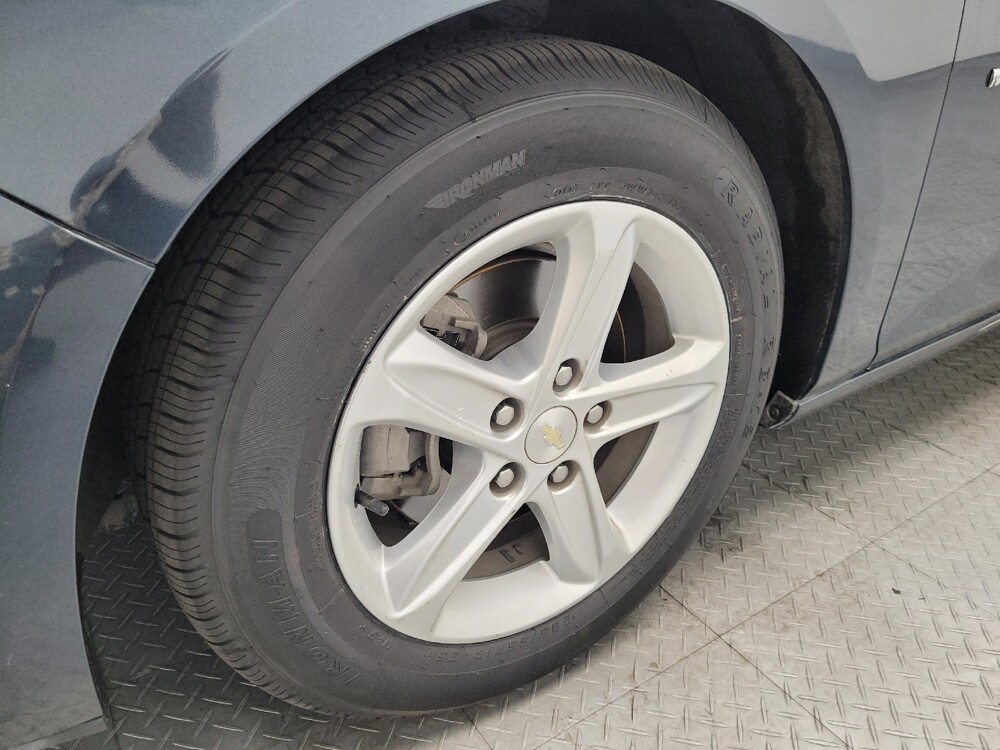 2020 Chevrolet Malibu in Las Vegas, NV 89102 - 18076411 31