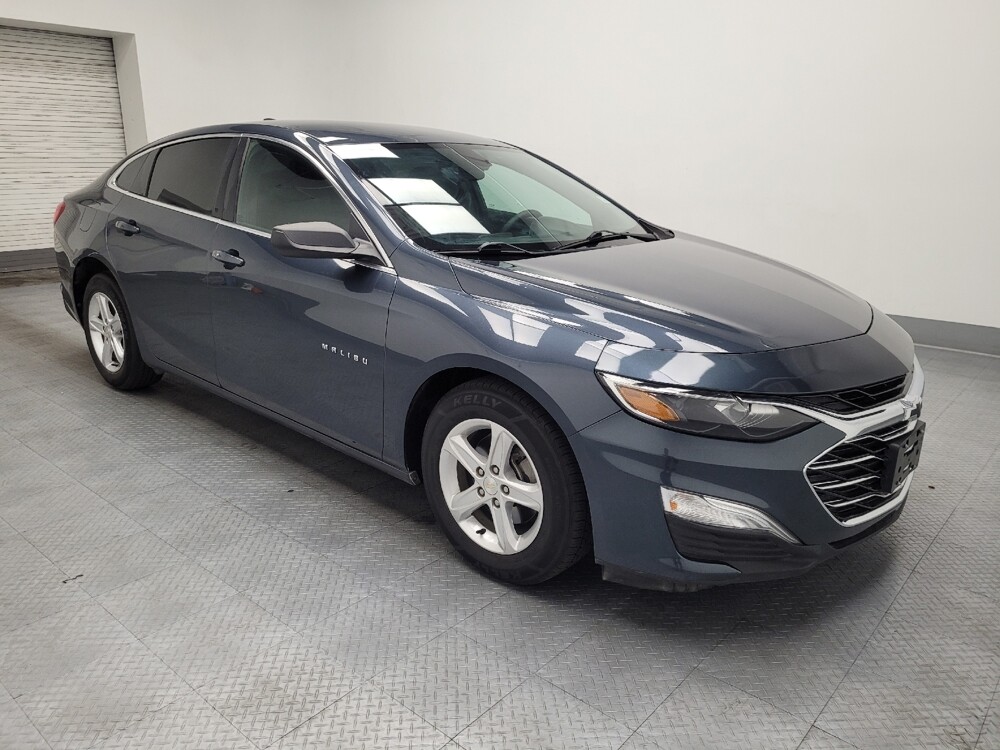 2020 Chevrolet Malibu in Las Vegas, NV 89102 - 18076411 11