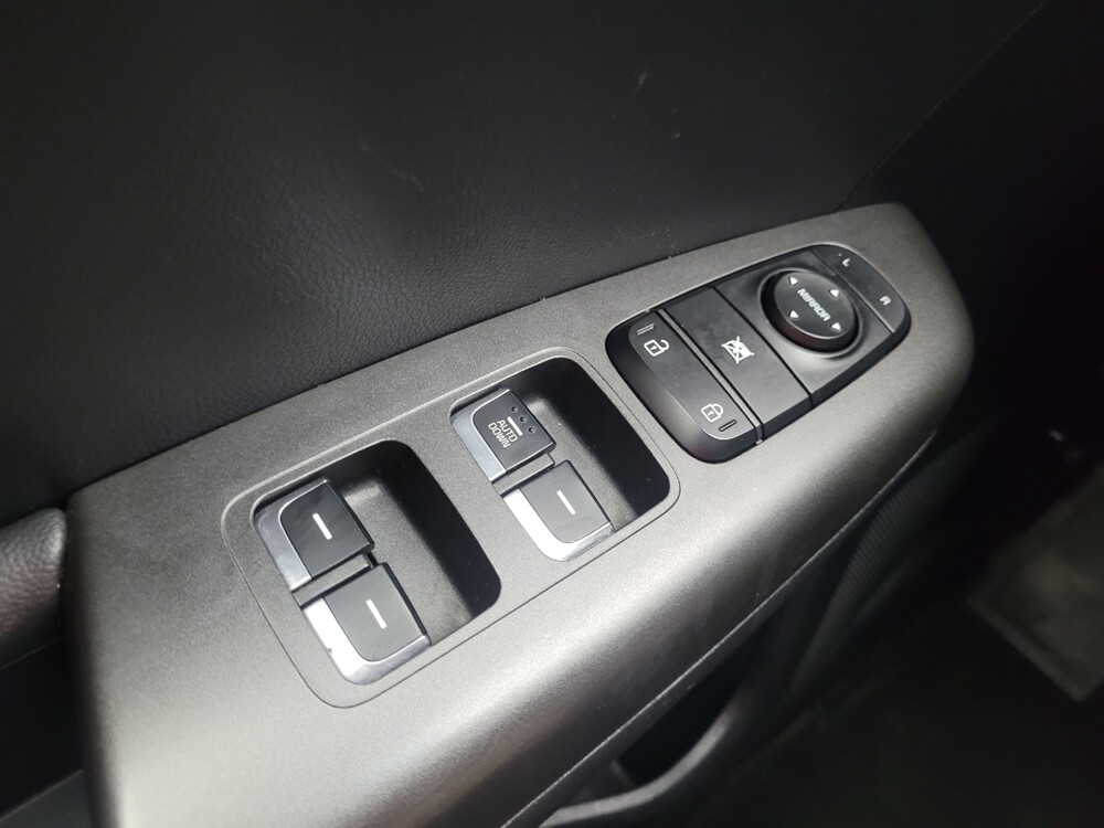 2019 Kia Sportage in Springfield, MO 65807 - 18076417 27