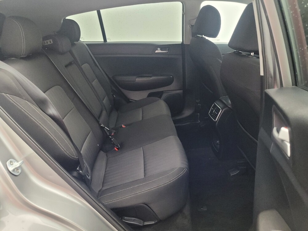 2019 Kia Sportage in Springfield, MO 65807 - 18076417 19