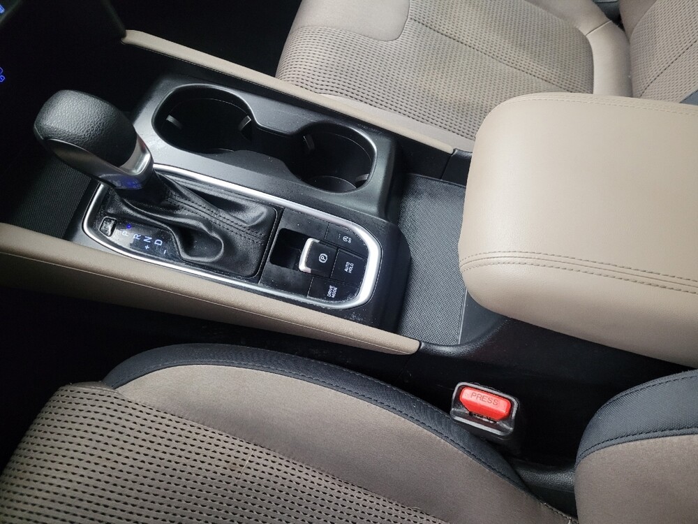 2020 Hyundai Santa Fe in Madison, TN 37115 - 18076418 26