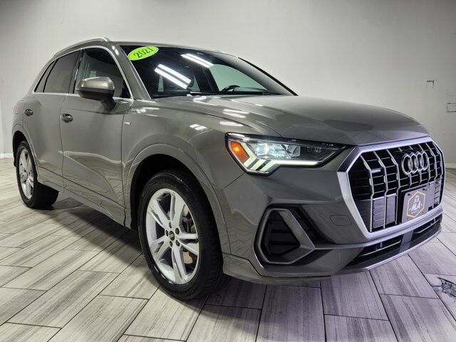 2021 Audi Q3 in Cinnaminson, NJ 08077 - 18076423 7