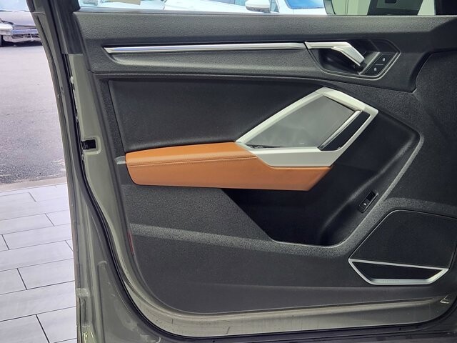 2021 Audi Q3 in Cinnaminson, NJ 08077 - 18076423 10