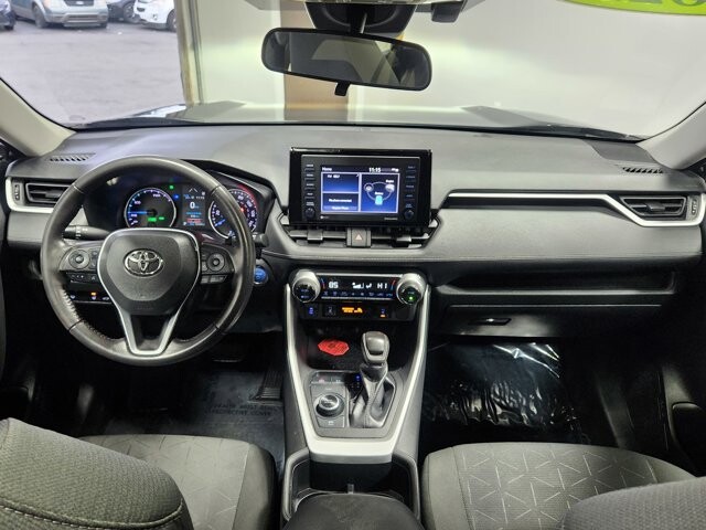 2022 Toyota RAV4 in Cinnaminson, NJ 08077 - 18076425 16