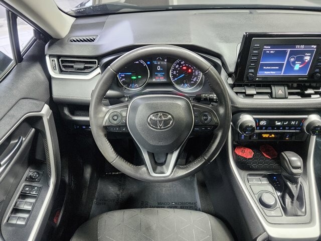 2022 Toyota RAV4 in Cinnaminson, NJ 08077 - 18076425 17