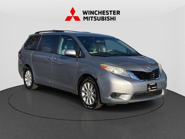 2012 Toyota Sienna in Winchester, VA 22602 - 18076427 30