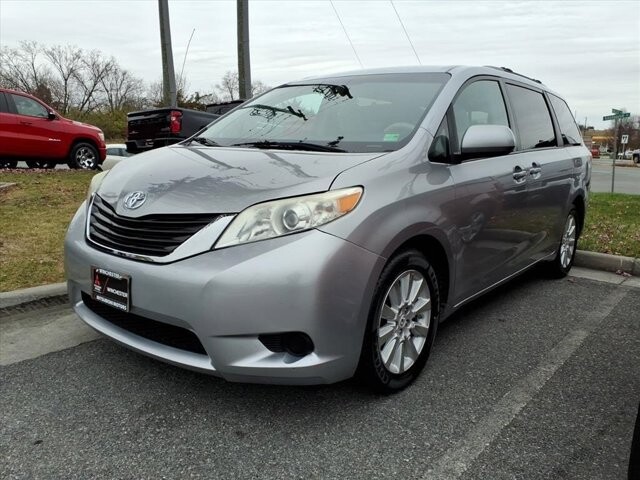 2012 Toyota Sienna in Winchester, VA 22602 - 18076427 59