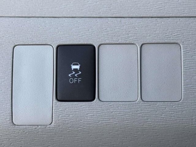 2012 Toyota Sienna in Winchester, VA 22602 - 18076427 52