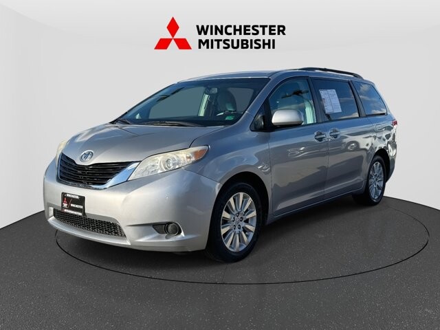 2012 Toyota Sienna in Winchester, VA 22602 - 18076427 5