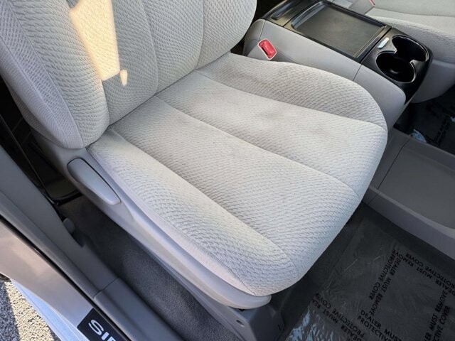 2012 Toyota Sienna in Winchester, VA 22602 - 18076427 9