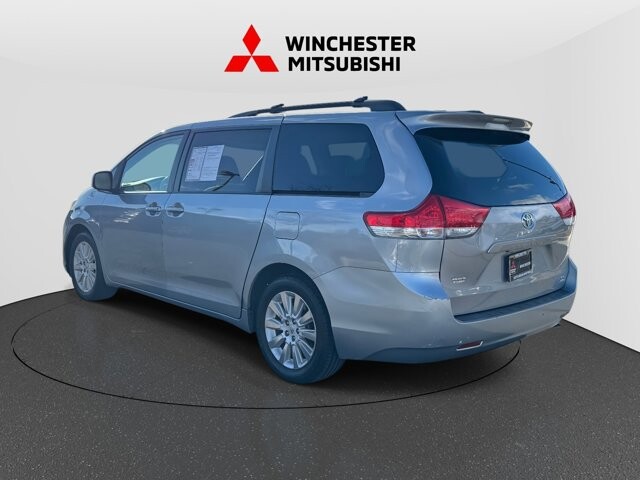 2012 Toyota Sienna in Winchester, VA 22602 - 18076427 4
