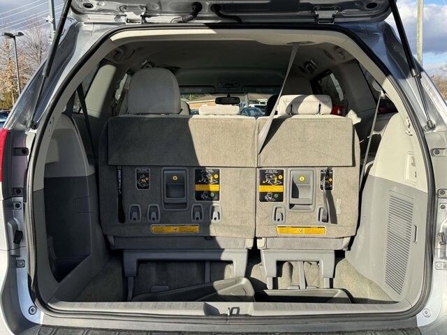 2012 Toyota Sienna in Winchester, VA 22602 - 18076427 40