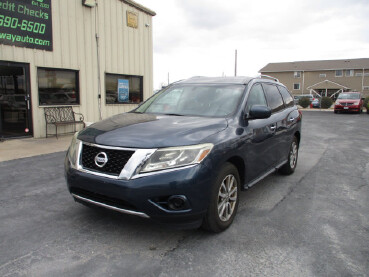 2016 Nissan Pathfinder in Oak Grove, MO 64075