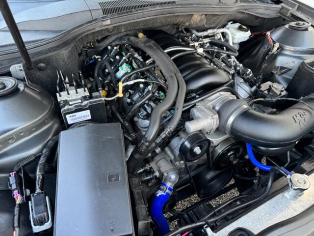 2010 Chevrolet Camaro in Flowery Branch, GA 30542 - 18076437 10