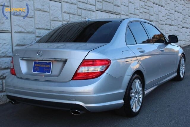 2008 Mercedes-Benz C 300 in Decatur, GA 30032 - 18076450 8