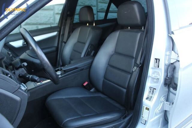 2008 Mercedes-Benz C 300 in Decatur, GA 30032 - 18076450 35