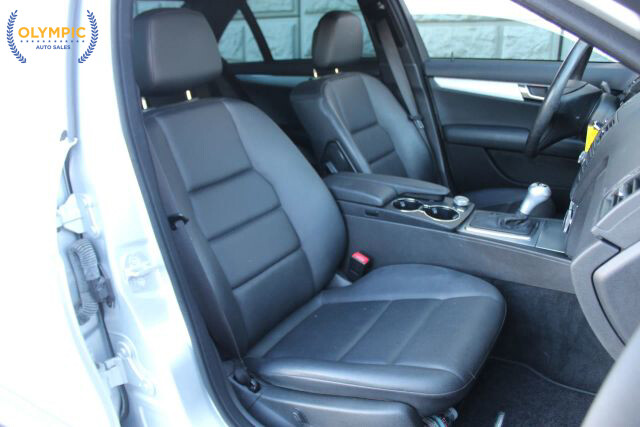 2008 Mercedes-Benz C 300 in Decatur, GA 30032 - 18076450 36