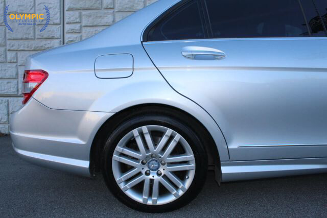 2008 Mercedes-Benz C 300 in Decatur, GA 30032 - 18076450 15