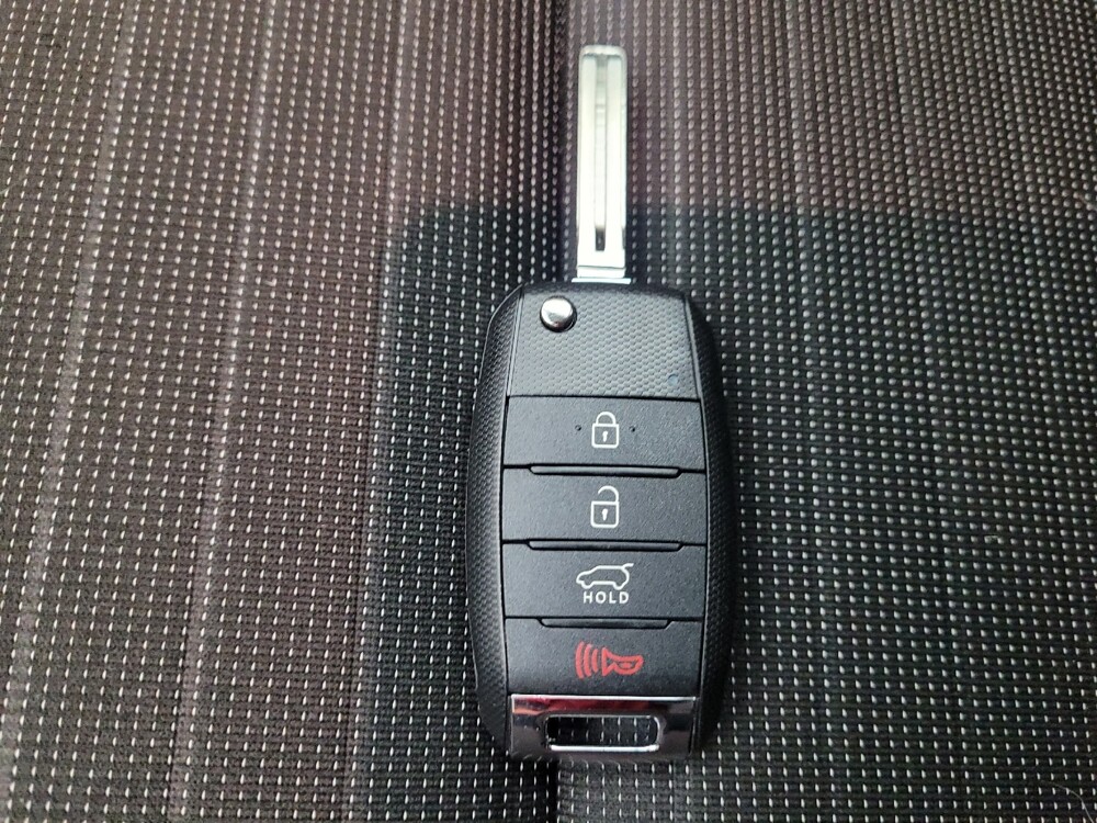 2020 Kia Sportage in Torrance, CA 90504 - 18076456 32