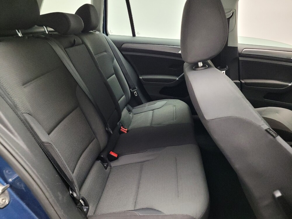 2018 Volkswagen Golf in El Cajon, CA 92020 - 18076463 19