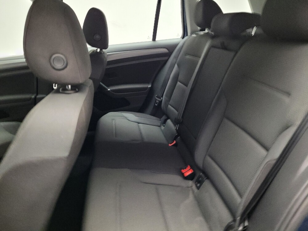 2018 Volkswagen Golf in El Cajon, CA 92020 - 18076463 18