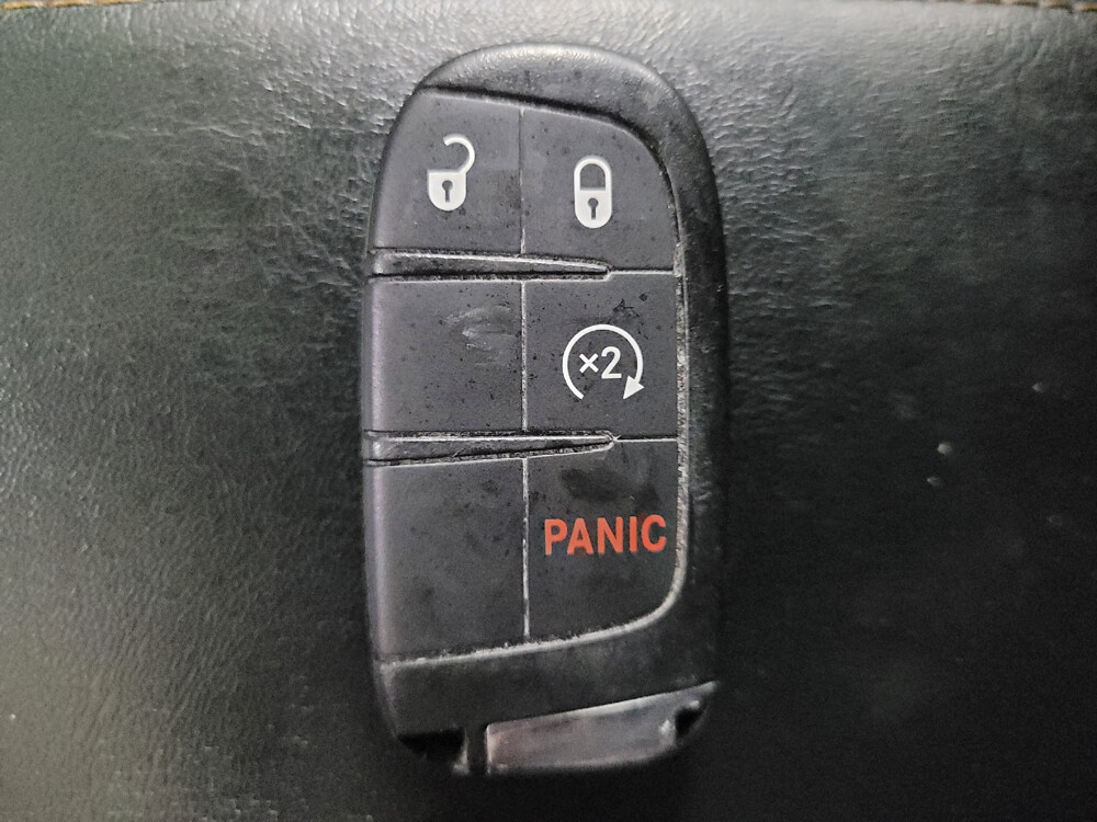 2019 Jeep Compass in Knoxville, TN 37923 - 18076464 32