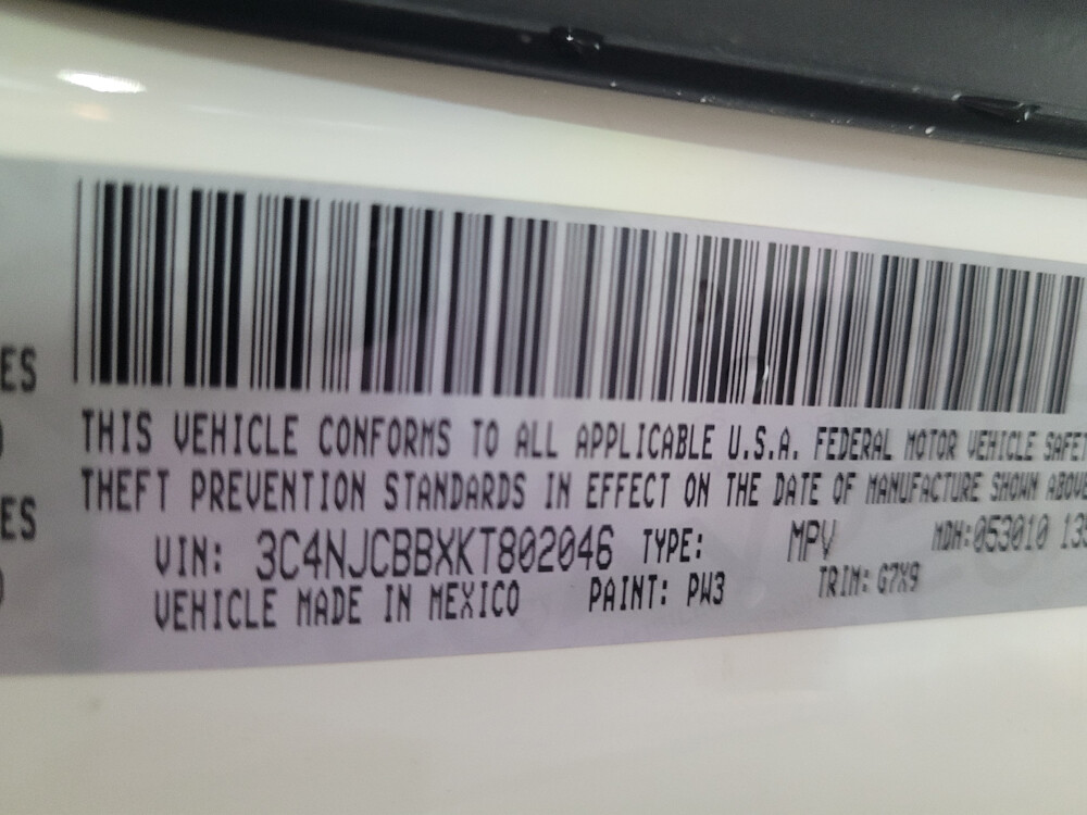2019 Jeep Compass in Knoxville, TN 37923 - 18076464 33