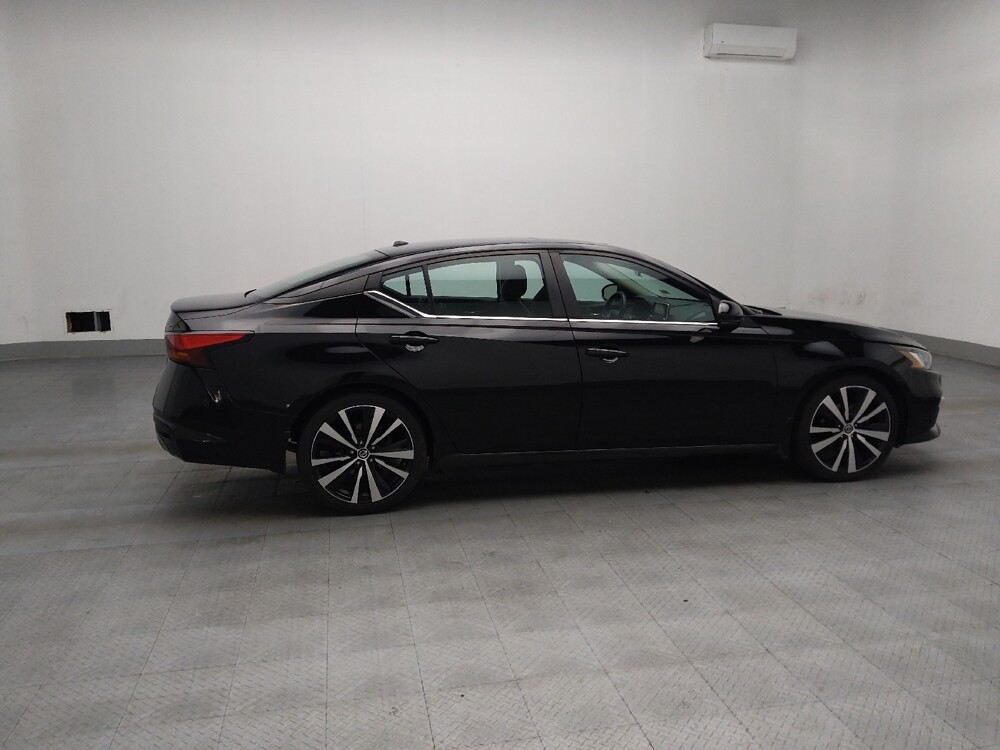 2019 Nissan Altima in Birmingham, AL 35215 - 18076482 10