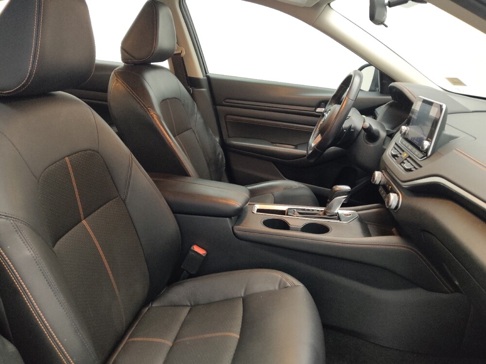 2019 Nissan Altima in Birmingham, AL 35215 - 18076482 21