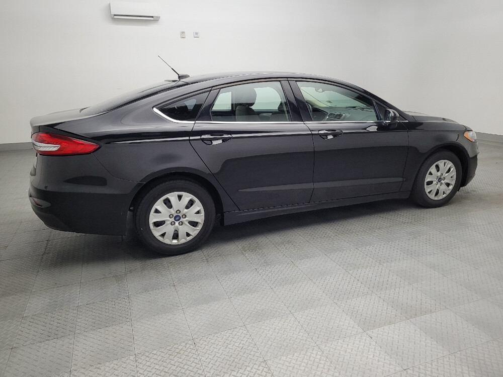 2019 Ford Fusion in Lubbock, TX 79424 - 18076489 10