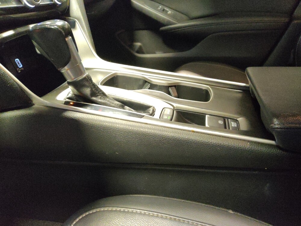 2020 Honda Accord in Chandler, AZ 85225 - 18076508 26