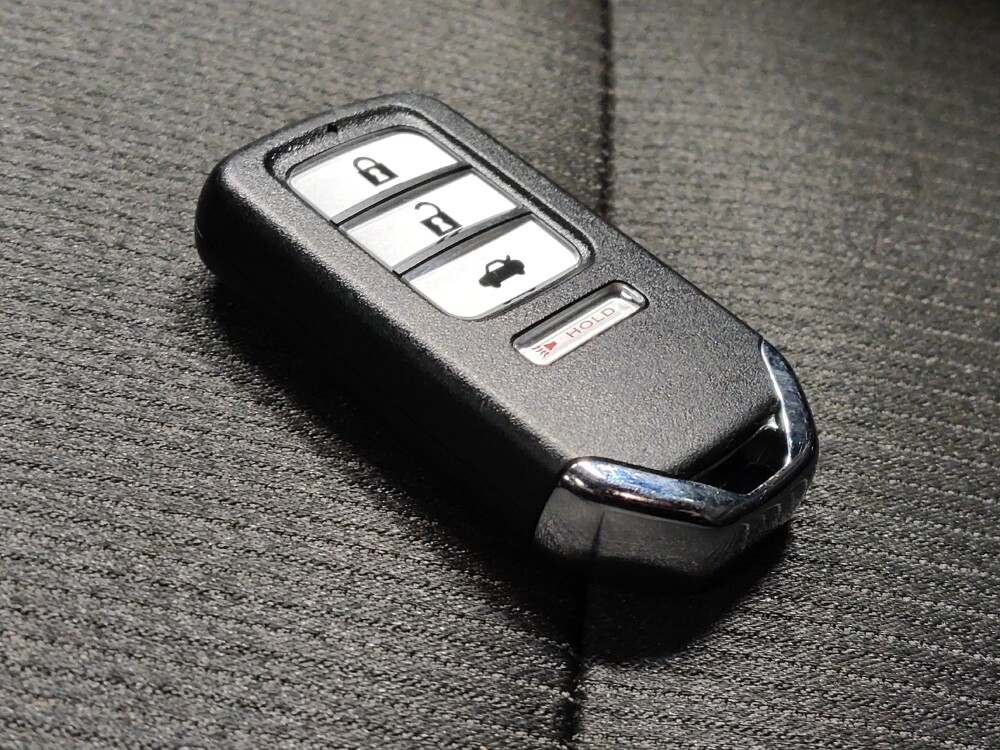 2020 Honda Accord in Chandler, AZ 85225 - 18076508 32