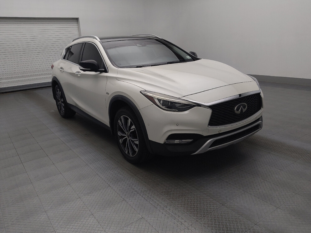 2017 INFINITI QX30 in Pensacola, FL 32505 - 18076525 13