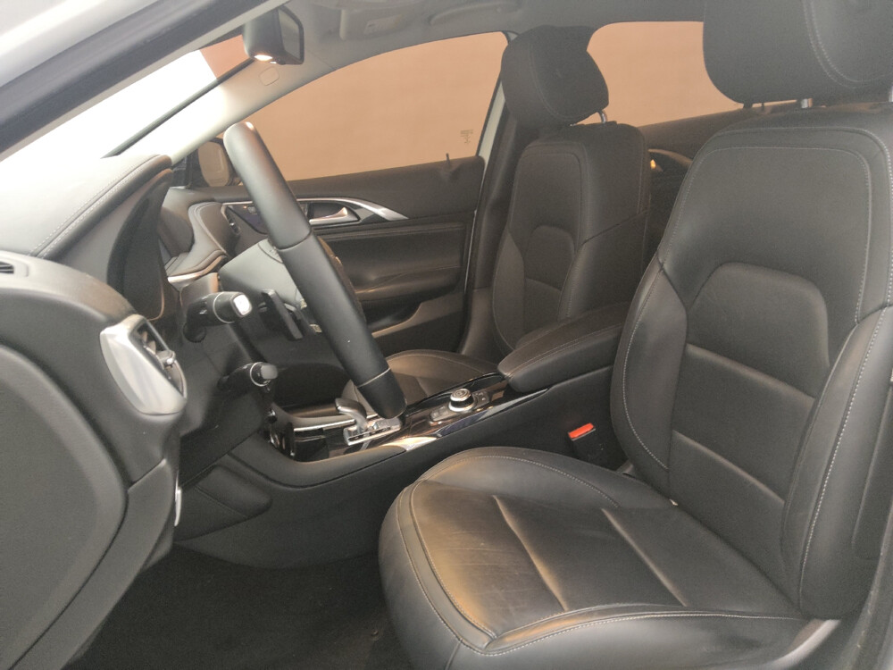 2017 INFINITI QX30 in Pensacola, FL 32505 - 18076525 17