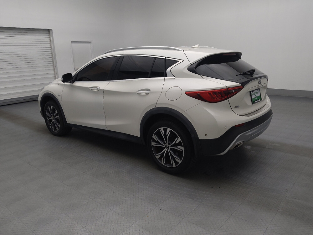 2017 INFINITI QX30 in Pensacola, FL 32505 - 18076525 3