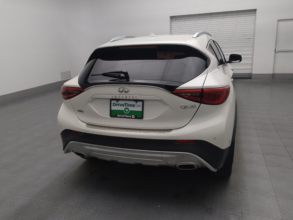 2017 INFINITI QX30 in Pensacola, FL 32505 - 18076525 7