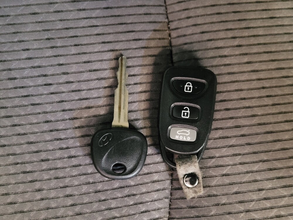 2014 Hyundai Elantra Coupe in Savannah, GA 31419 - 18076536 32