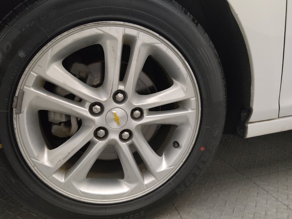 2017 Chevrolet Cruze in Savannah, GA 31419 - 18076540 31