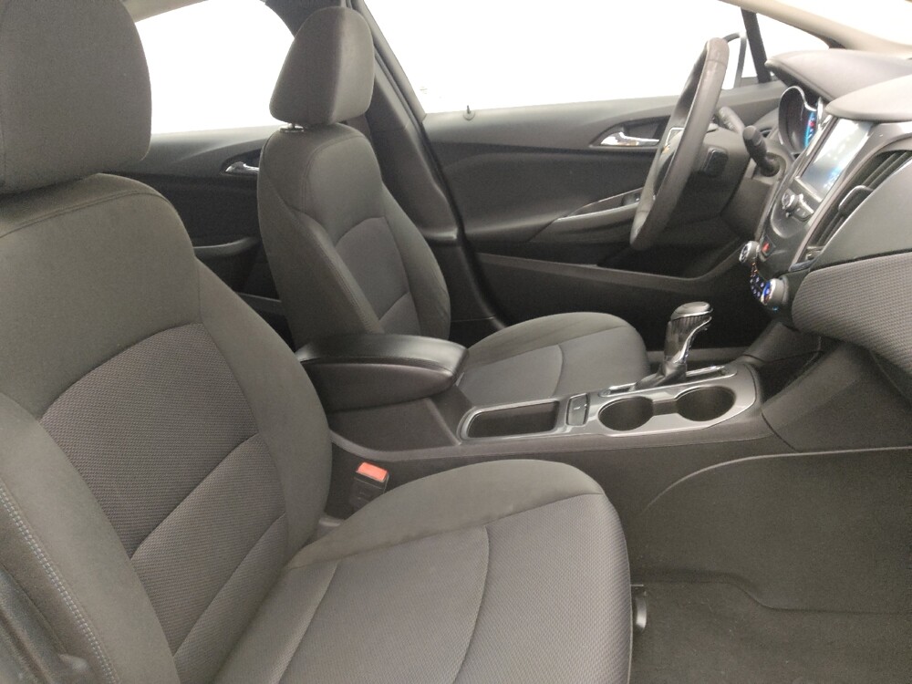 2017 Chevrolet Cruze in Savannah, GA 31419 - 18076540 21