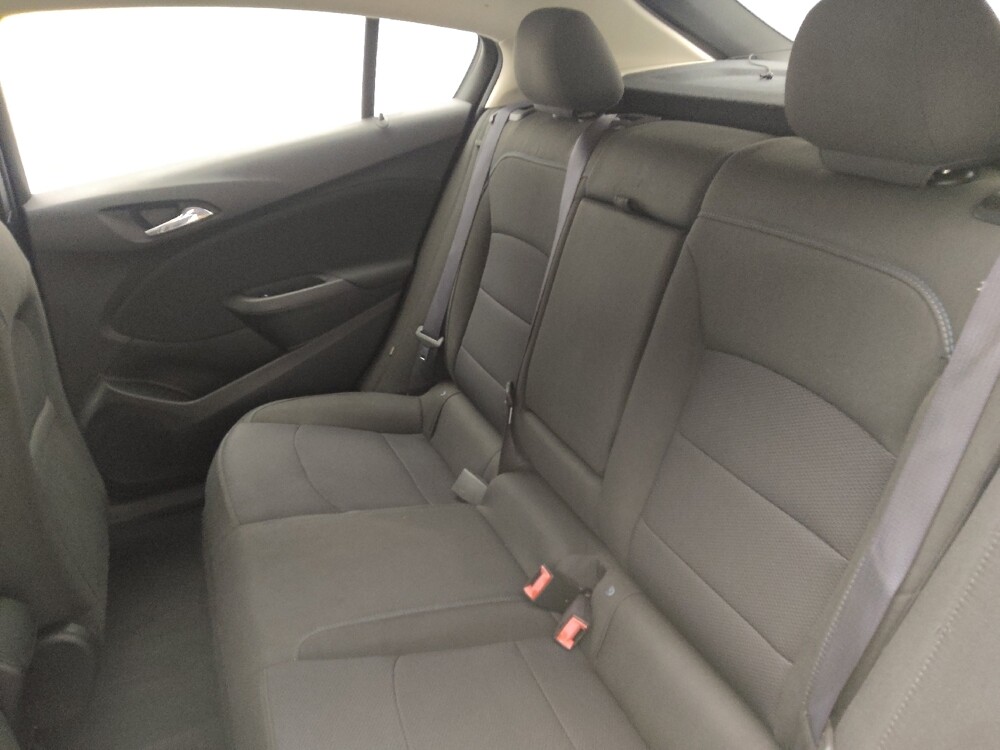 2017 Chevrolet Cruze in Savannah, GA 31419 - 18076540 18