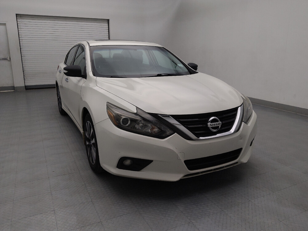 2016 Nissan Altima in Pittsburgh, PA 15237 - 18076549 14