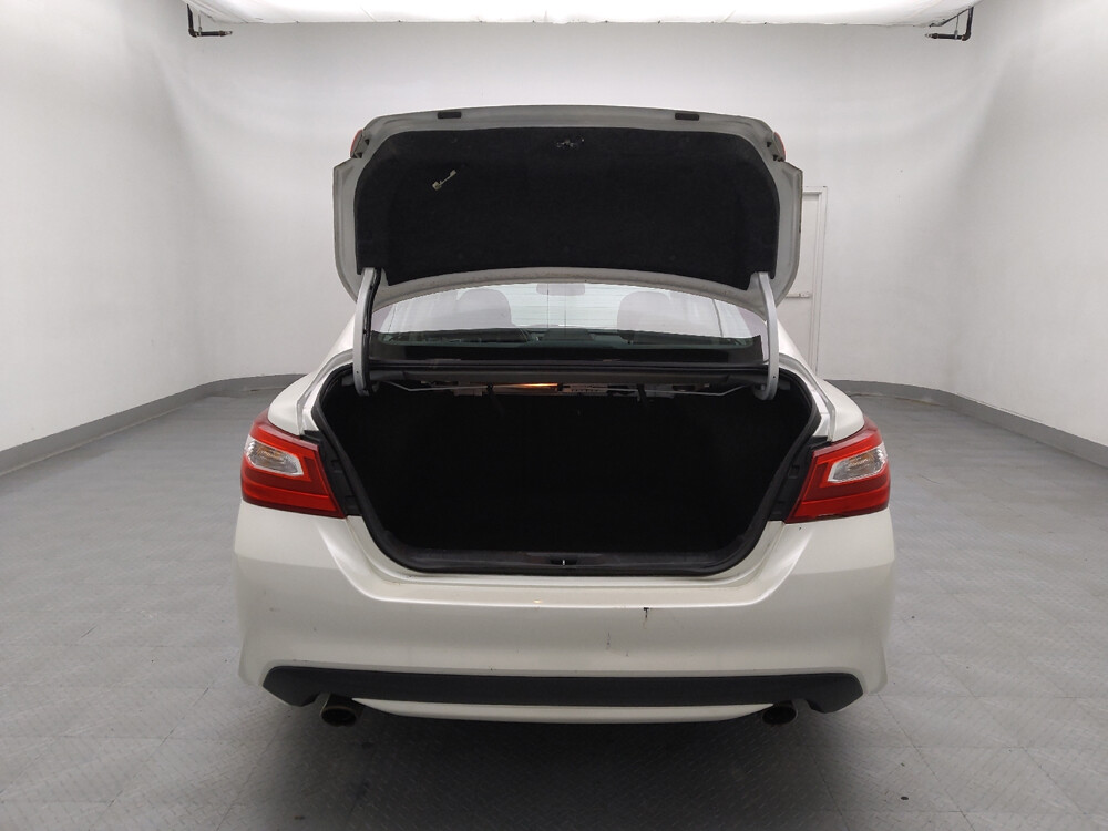 2016 Nissan Altima in Pittsburgh, PA 15237 - 18076549 29