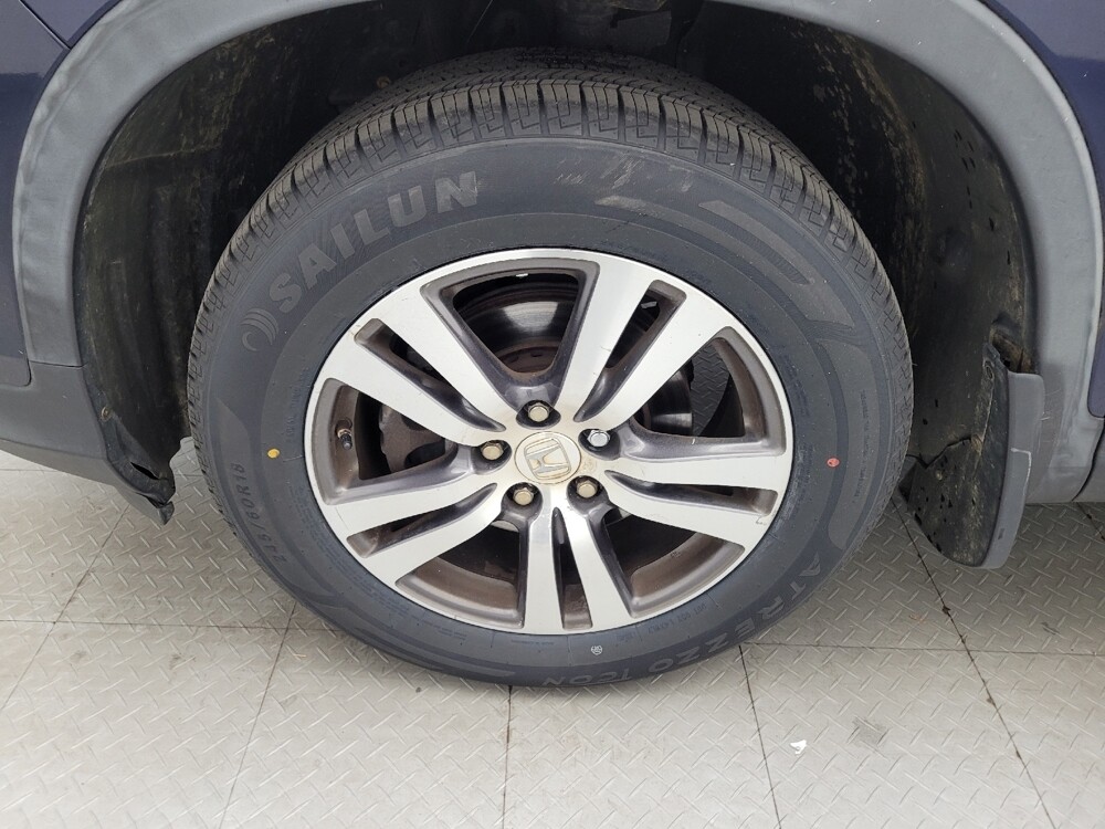 2017 Honda Ridgeline in Charleston, SC 29414 - 18076554 31