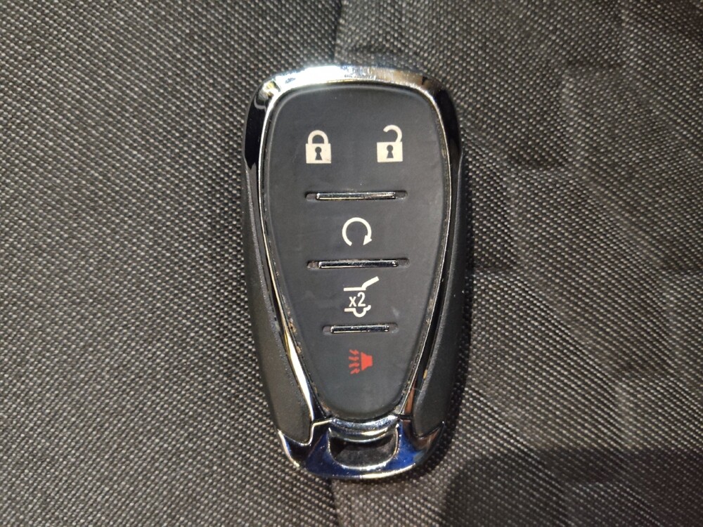 2019 Chevrolet Equinox in Greenville, NC 27834 - 18076560 32