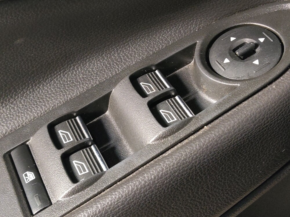 2016 Ford C-MAX in Charleston, SC 29414 - 18076568 27