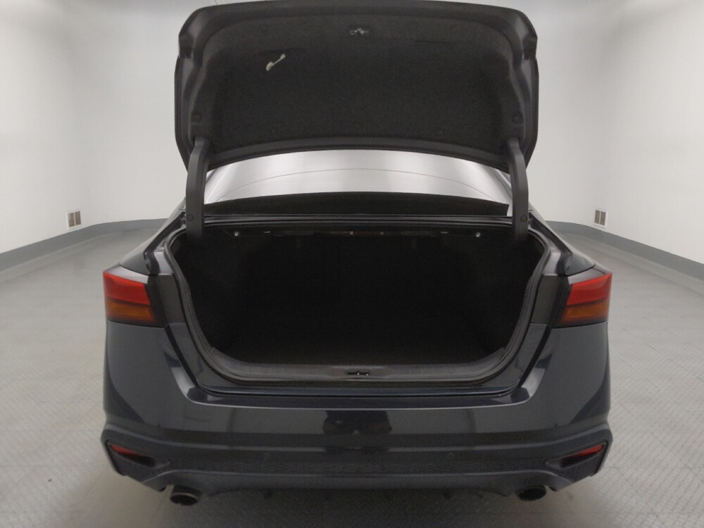 2020 Nissan Altima in Springfield, MO 65807 - 18076569 29