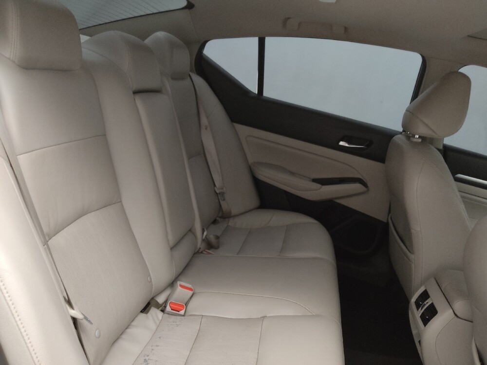 2020 Nissan Altima in Springfield, MO 65807 - 18076569 19