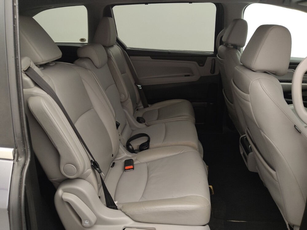 2019 Honda Odyssey in Houston, TX 77034 - 18076579 19