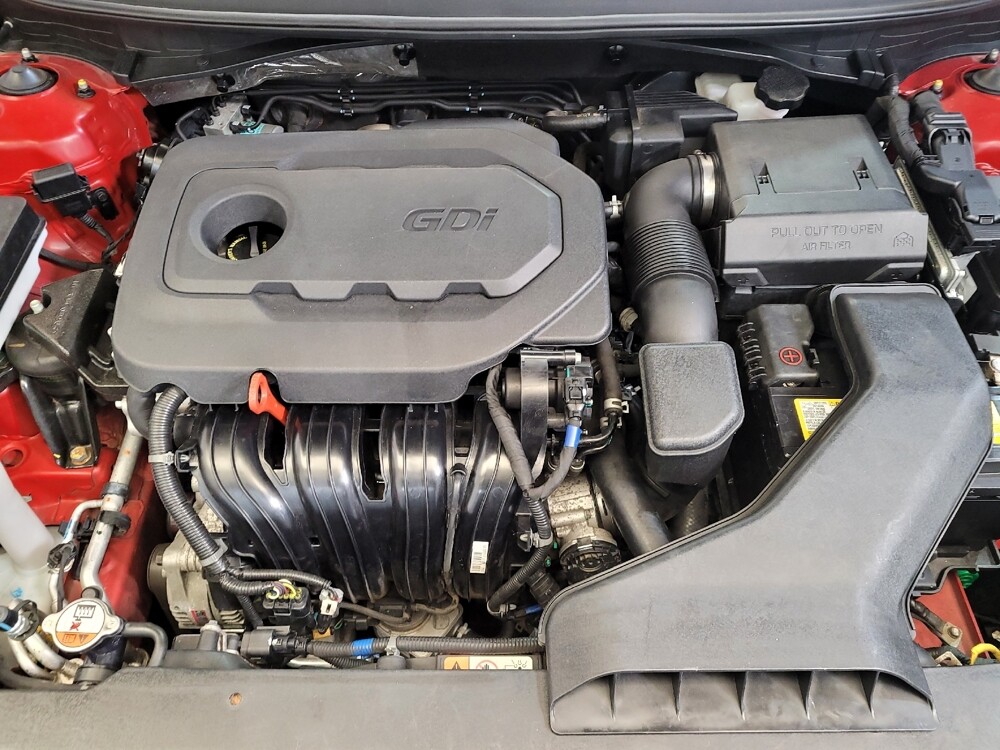 2018 Hyundai Sonata in Cincinnati, OH 45255 - 18076585 30