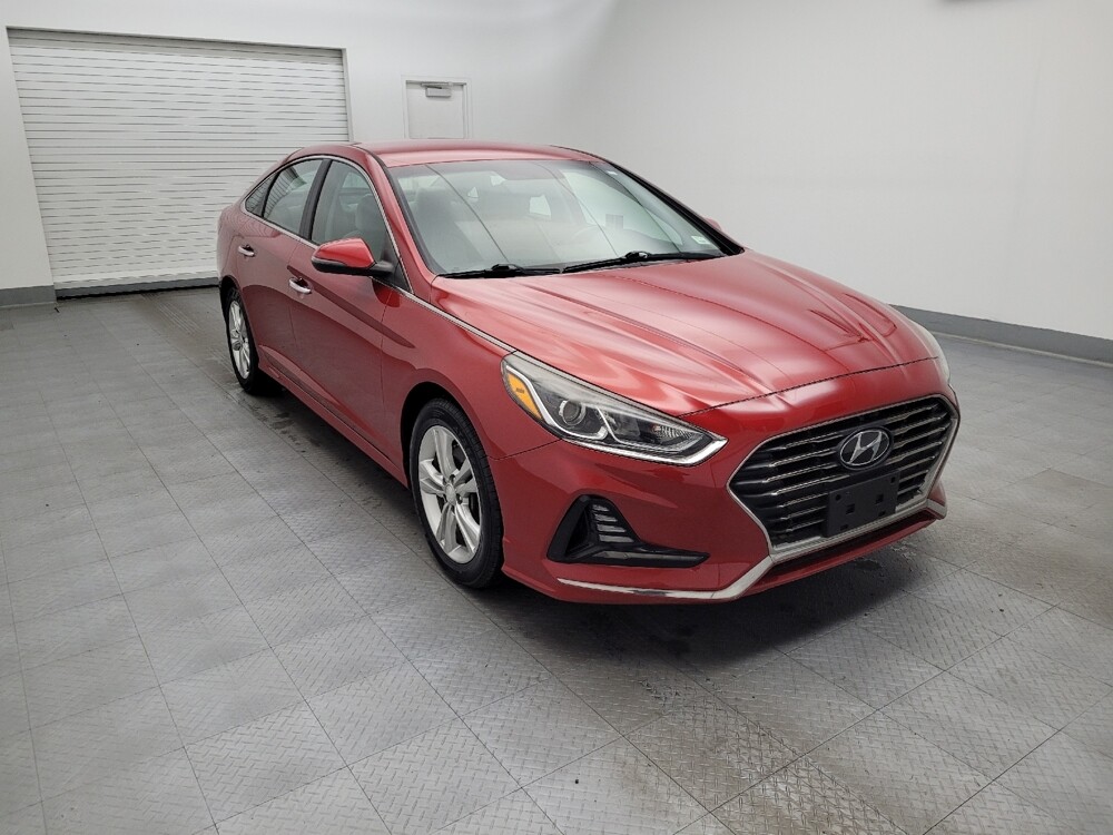 2018 Hyundai Sonata in Cincinnati, OH 45255 - 18076585 13